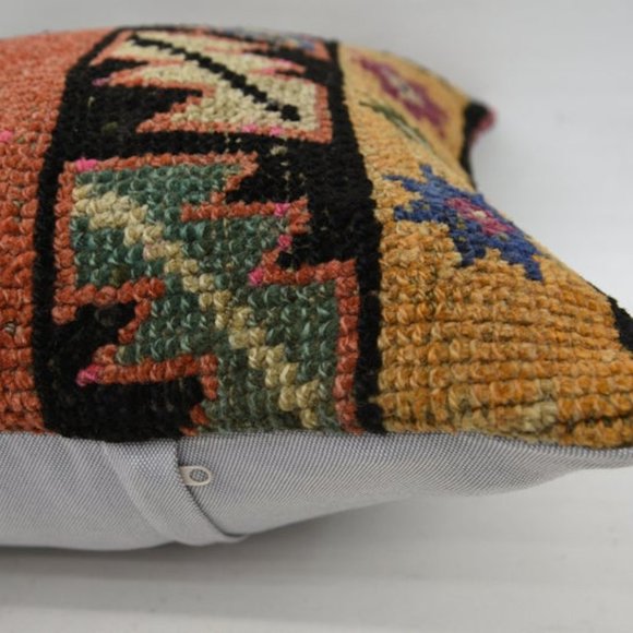 Vintage Accent Pillow 05 - Picture 3 of 4